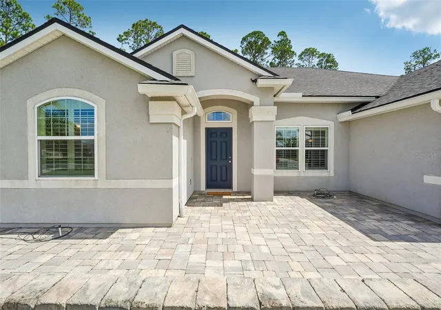 Photo 4 of Single family home for sale at 353 Crescent Key Dr, Saint Augustine, FL 32086 | MLS# TB8478718 | Listing updated on 2026-10-06