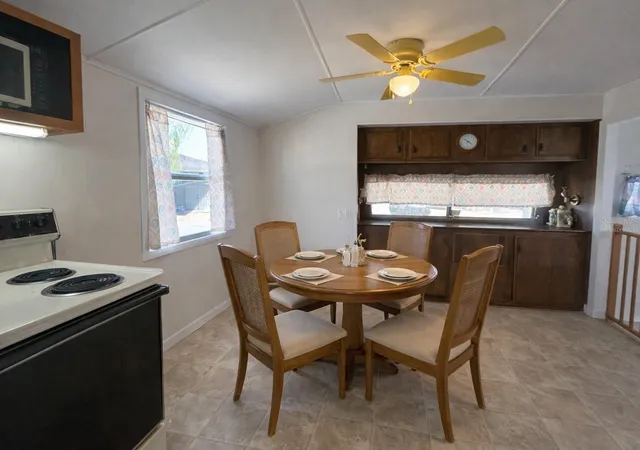 Photo 4 of Manufactured home for sale at 6 Red Quill Cir, Lake Wales, FL 33898 | MLS# L4959625 | Listing updated on 2026-09-14