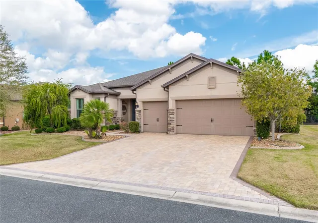 Photo 2 of Single family home for sale at 9761 Sw 74th Place, Ocala, FL 34481 | MLS# TB8479715 | Listing updated on 2026-09-14
