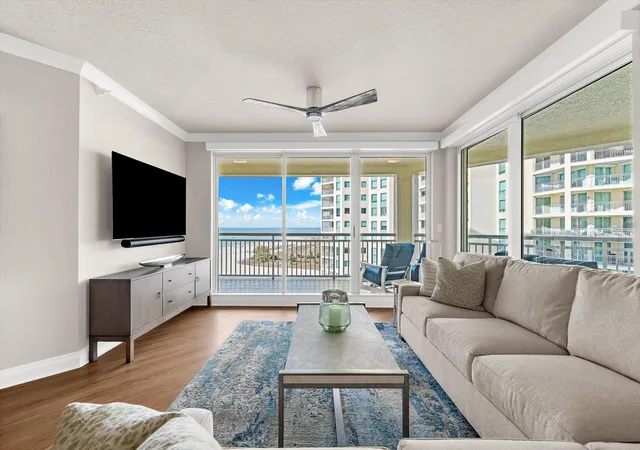 Photo 4 of Condo for sale at 1180 Gulf Blvd #1504, Clearwater Beach, FL 33767 | MLS# TB8480776 | Listing updated on 2026-09-21