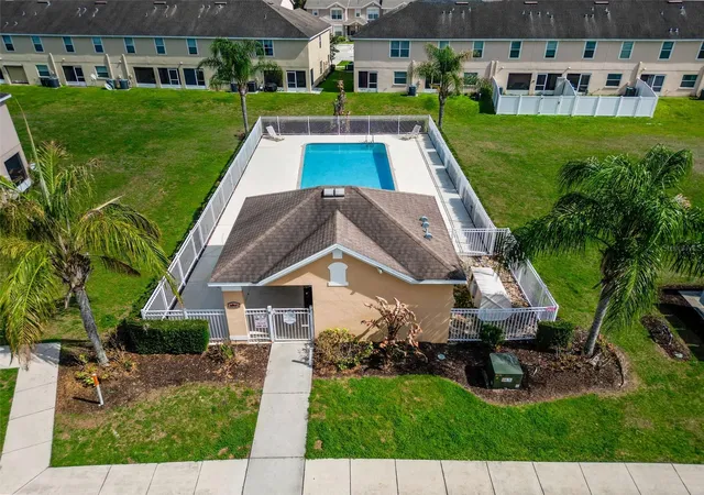 Photo 3 of Townhouse for sale at 5101 Chipotle Ln, Wesley Chapel, FL 33544 | MLS# TB8480785 | Listing updated on 2026-09-13