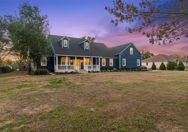 Photo 3 of Single family home for sale at 32345 Wolfs Trl, Sorrento, FL 32776 | MLS# O6386487 | Listing updated on 2026-09-15