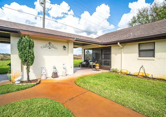 Photo 1 of Condo for sale at 15 Charlton Dr #15, Lake Placid, FL 33852 | MLS# L4959832 | Listing updated on 2026-09-11