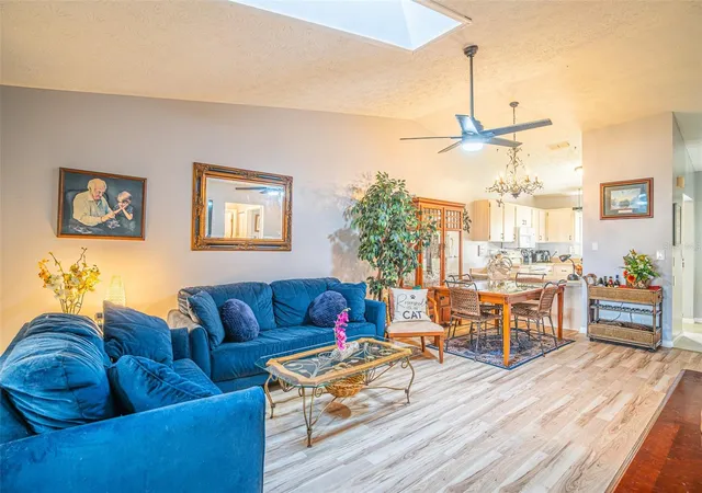 Listing Photo 5 - Condo for sale in building located at 15 Charlton Dr, LAKE PLACID, FL 33852 - Unit #15