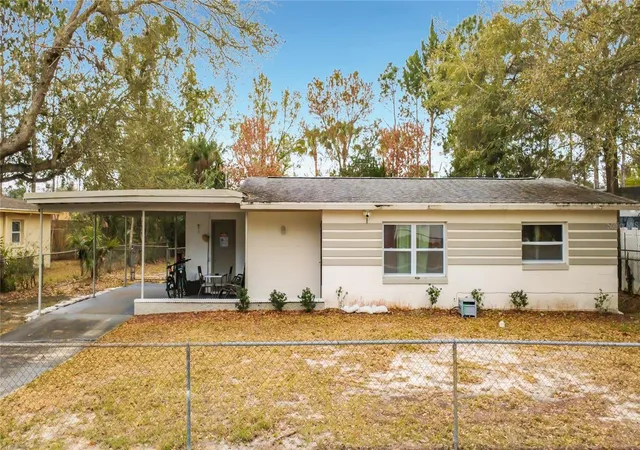 Photo 3 of Single family home for sale at 741 Hillview Dr, Altamonte Springs, FL 32714 | MLS# O6386615 | Listing updated on 2026-10-07