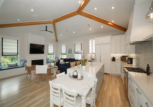Photo 3 of Single family home for sale at 307 62nd Street, Holmes Beach, FL 34217 | MLS# TB8482085 | Listing updated on 2026-09-09