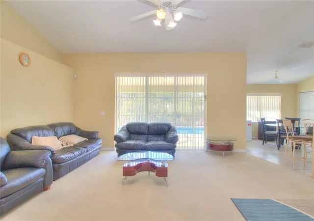 Photo 3 of Single family home for sale at 4240 Sw 111th Place, Ocala, FL 34476 | MLS# OM719974 | Listing updated on 2026-09-15
