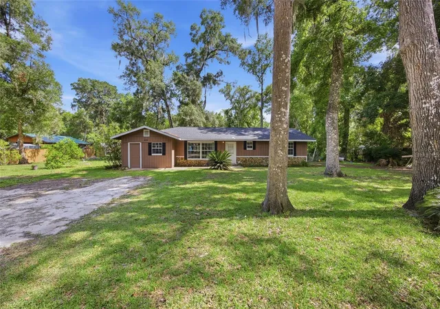 Photo 3 of Single family home for sale at 4300 Ne 132nd Place, Anthony, FL 32617 | MLS# GC538117 | Listing updated on 2026-09-22