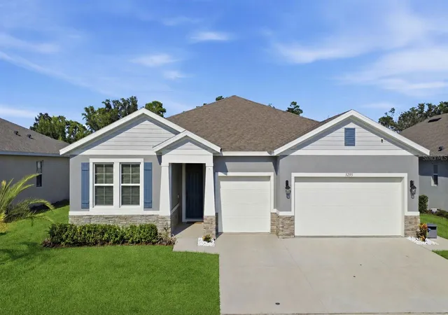 Photo 1 of Single family home for sale at 3295 Arch Ave, Ormond Beach, FL 32174 | MLS# V4947699 | Listing updated on 2026-09-29