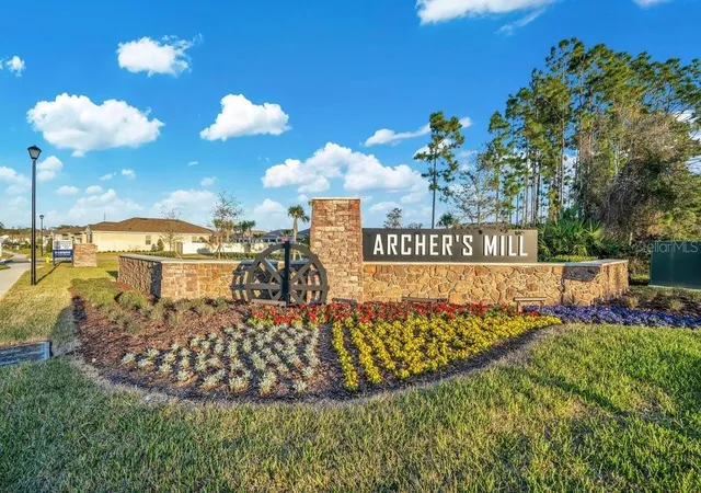 Photo 3 of Single family home for sale at 3295 Arch Ave, Ormond Beach, FL 32174 | MLS# V4947699 | Listing updated on 2026-09-29