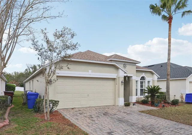 Photo 2 of Single family home for sale at 4774 Cumbrian Lakes Dr, Kissimmee, FL 34746 | MLS# S5145366 | Listing updated on 2026-10-04