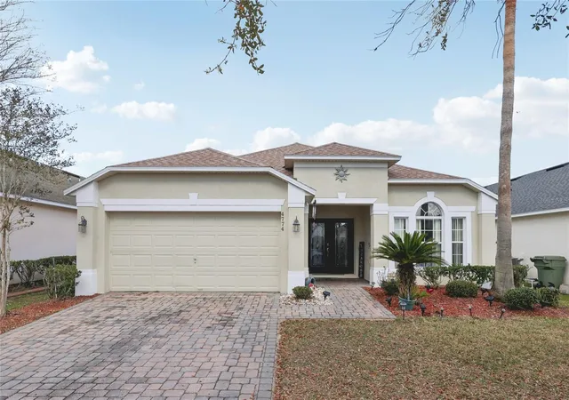 Photo 3 of Single family home for sale at 4774 Cumbrian Lakes Dr, Kissimmee, FL 34746 | MLS# S5145366 | Listing updated on 2026-10-04