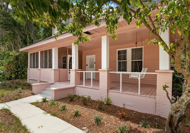 Photo 3 of Single family home for sale at 21927 Se 69th Avenue, Hawthorne, FL 32640 | MLS# GC538325 | Listing updated on 2026-09-10
