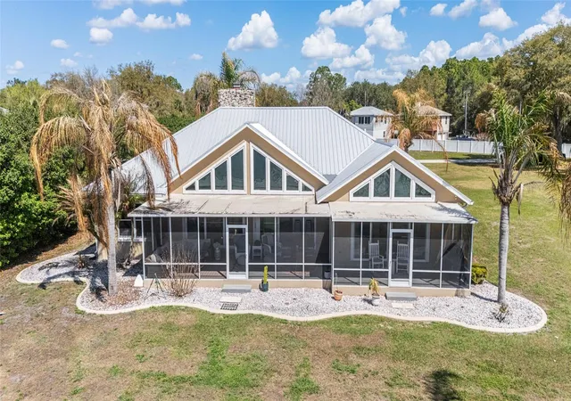 Photo 4 of Single family home for sale at 12830 SE 144th Avenue, Ocklawaha, FL 32179 | MLS# OM720477 | Listing updated on 2026-09-23