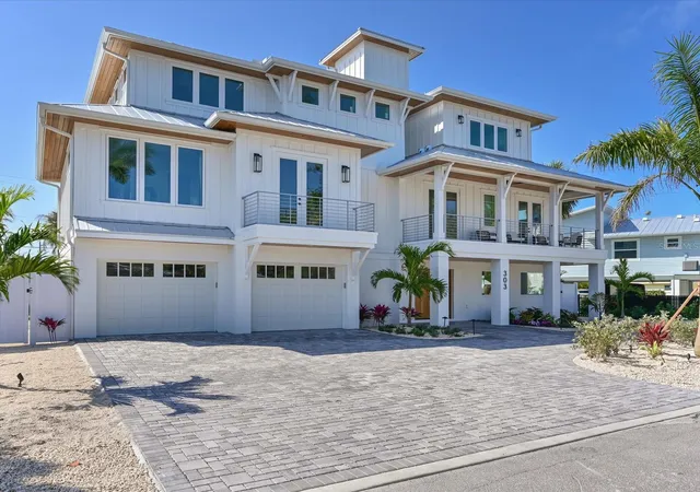 Photo 3 of Single family home for sale at 303 55th Street, Holmes Beach, FL 34217 | MLS# A4685639 | Listing updated on 2026-09-11