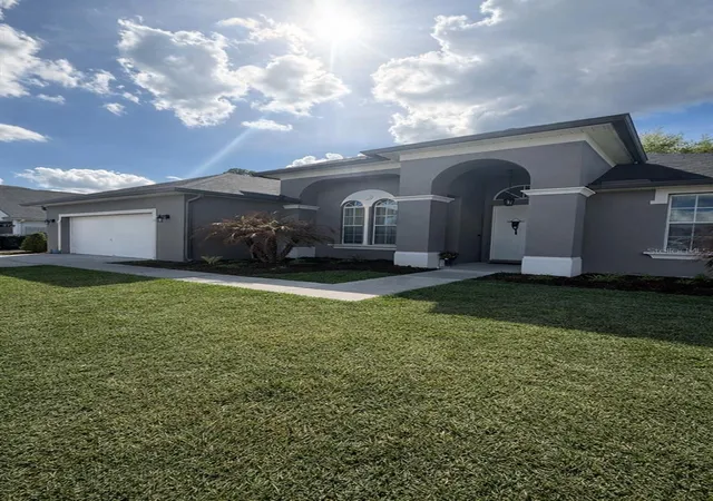 Photo 2 of Single family home for sale at 2240 Bagdad Ave, Orlando, FL 32833 | MLS# O6389471 | Listing updated on 2026-09-14