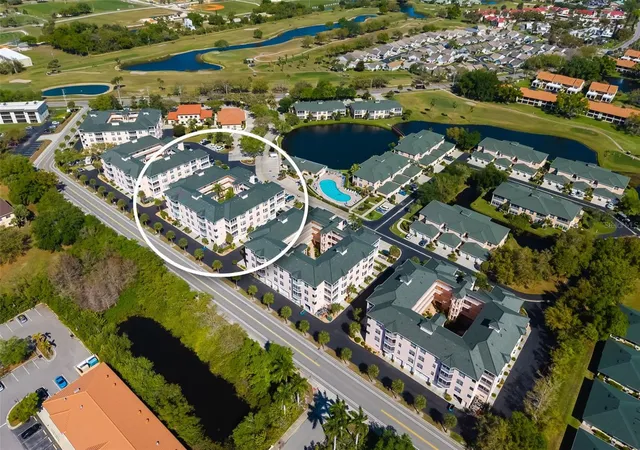 Photo 1 of Condo for sale at 1522 Gondola Park Dr #1522, Venice, FL 34292 | MLS# A4685801 | Listing updated on 2026-09-11