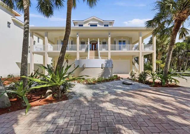 Photo 2 of Single family home for sale at 65 Palm Dr, Placida, FL 33946 | MLS# D6146557 | Listing updated on 2026-09-15