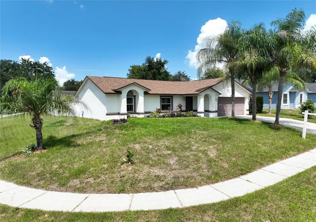 Photo 2 of Single family home for sale at 6449 Royal Tern St, Orlando, FL 32810 | MLS# O6390368 | Listing updated on 2026-09-13