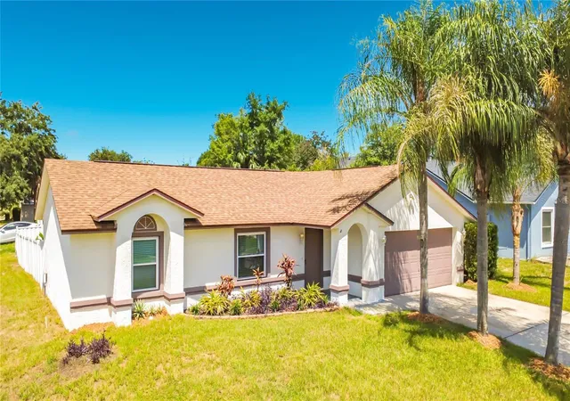 Photo 3 of Single family home for sale at 6449 Royal Tern St, Orlando, FL 32810 | MLS# O6390368 | Listing updated on 2026-09-13