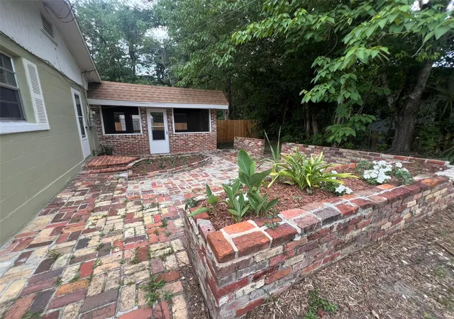 Photo 1 of Single family home for sale at 1204 Ne 32nd Place, Ocala, FL 34479 | MLS# OM720849 | Listing updated on 2026-10-08