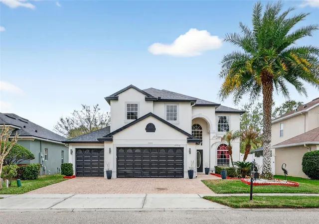 Photo 4 of Single family home for sale at 17756 Sterling Pond Ln, Orlando, FL 32820 | MLS# O6390776 | Listing updated on 2026-09-11