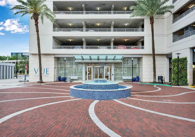 Photo 1 of Condo for sale at 150 E Robinson St #215, Orlando, FL 32801 | MLS# O6390803 | Listing updated on 2026-09-11