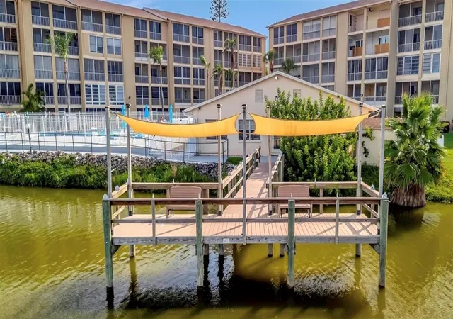 Photo 3 of Condo for sale at 3514 Lake Bayshore Dr #K-108, Bradenton, FL 34205 | MLS# A4686299 | Listing updated on 2026-09-14