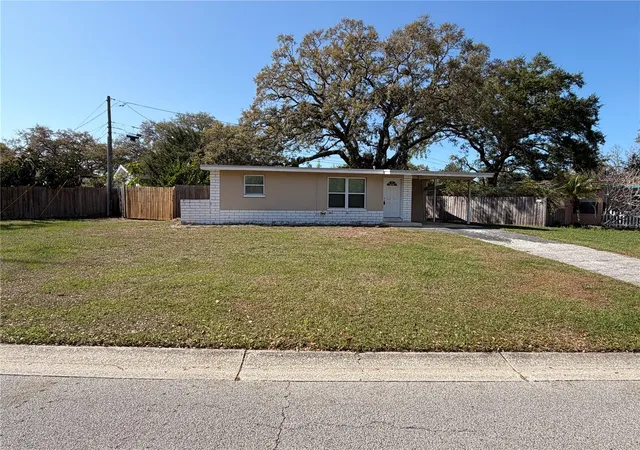 Photo 1 of Single family home for sale at 972 Cedarwood Ave, Dunedin, FL 34698 | MLS# TB8487041 | Listing updated on 2026-09-10