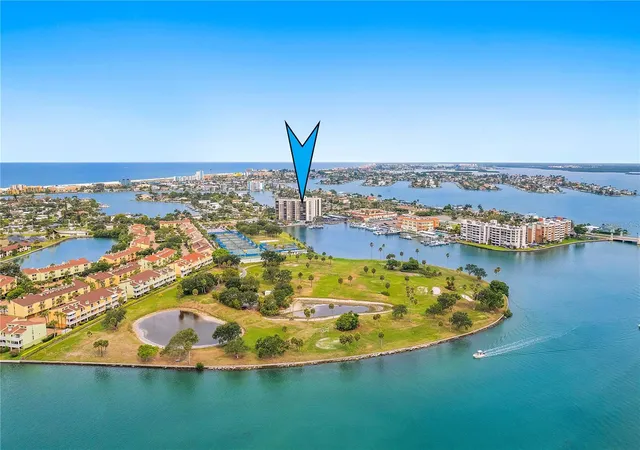 Photo 4 of Condo for sale at 10355 Paradise Blvd #608, Treasure Island, FL 33706 | MLS# TB8487384 | Listing updated on 2026-10-03