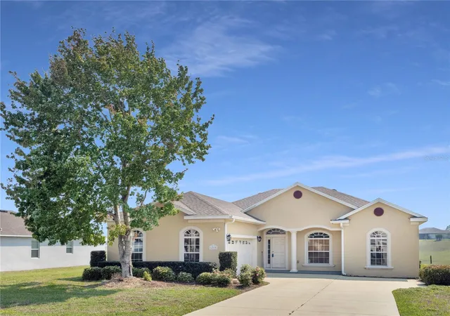 Photo 1 of Single family home for sale at 6260 Sw 90th Street, Ocala, FL 34476 | MLS# OM721114 | Listing updated on 2026-09-21
