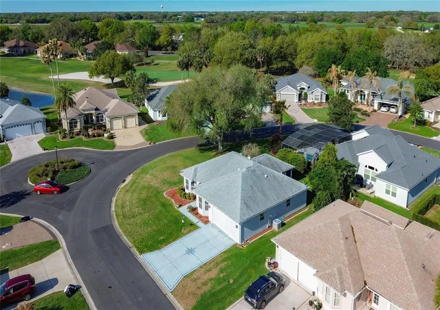 Photo 2 of Sale Pending at 2129 Zaragoza Pl, Lady Lake, FL 32159 | MLS# G5109884 | Listing updated on 2026-09-13