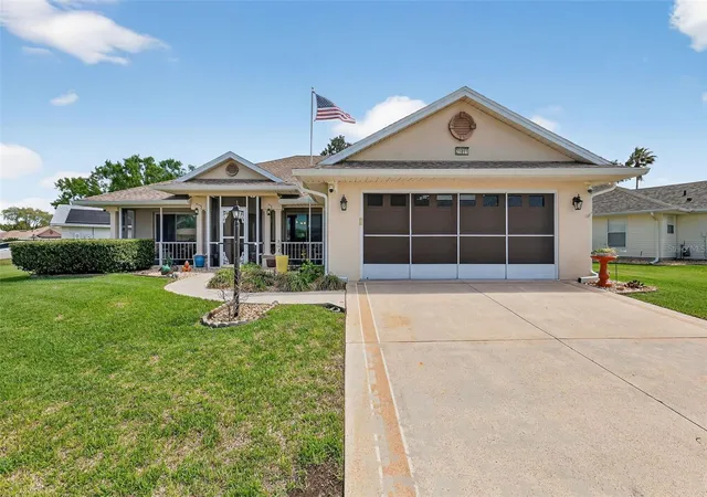 Photo 1 of Single family home for sale at 21811 King Henry Ave, Leesburg, FL 34748 | MLS# G5109896 | Listing updated on 2026-10-15