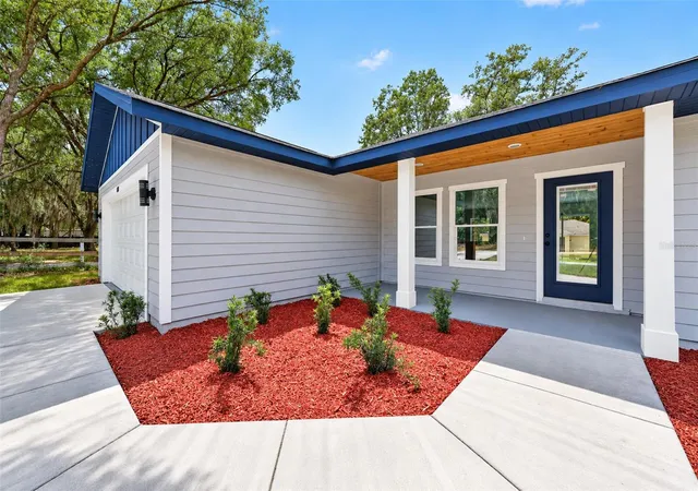 Photo 3 of Single family home for sale at 13761 Sw 114th Place, Dunnellon, FL 34432 | MLS# OM721252 | Listing updated on 2026-09-28