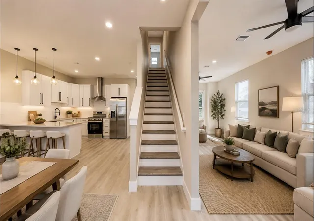 Photo 3 of Single family home for sale at 5112 3rd Avenue N, St Petersburg, FL 33710 | MLS# R4910919 | Listing updated on 2026-10-02