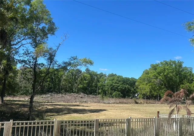 Photo 2 of Sale Pending at 1565 Creek Rd, Wesley Chapel, FL 33543 | MLS# TB8489153 | Listing updated on 2026-09-12