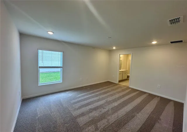 Photo 3 of Sale Pending at 260 Spindlewood Blvd, Dundee, FL 33838 | MLS# C7523784 | Listing updated on 2026-09-14