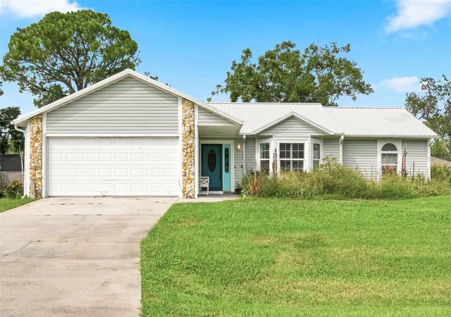 Single family home for sale at 2720 Banyan Dr, EDGEWATER, FL 32141 | MLS# O6392794