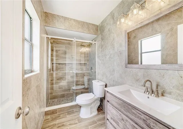 Photo 4 of Single family home for sale at 612 Estrada Ln, Kissimmee, FL 34758 | MLS# S5146487 | Listing updated on 2026-09-14