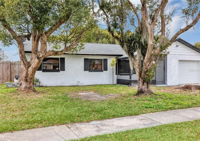 Photo 2 of Sale Pending at 7900 Toledo St, Orlando, FL 32822 | MLS# O6393717 | Listing updated on 2026-10-28