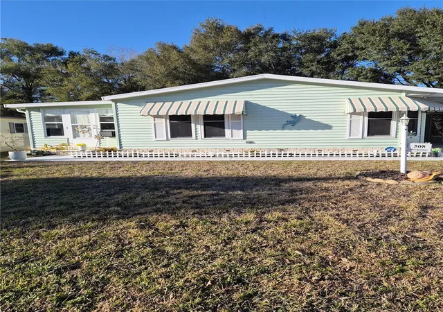 Photo 1 of Sale Pending at 508 Saint Andrews Blvd, Lady Lake, FL 32159 | MLS# O6393750 | Listing updated on 2026-09-13