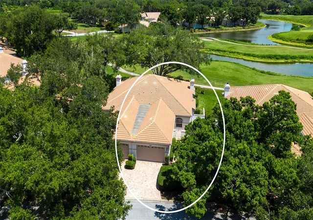 Photo 1 of Single family home for sale at 3864 Chatsworth Greene Ct #10, Sarasota, FL 34235 | MLS# A4687597 | Listing updated on 2026-09-11