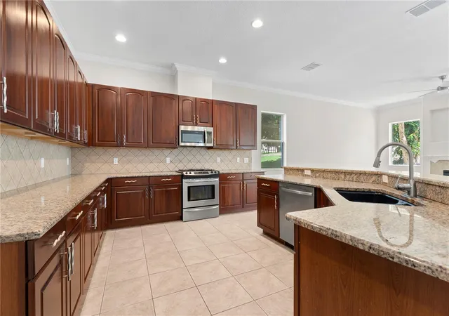 Photo 3 of Single family home for sale at 3542 Wind River Run, Clermont, FL 34711 | MLS# O6393848 | Listing updated on 2026-10-20