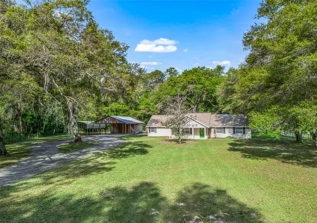 Photo 3 of Single family home for sale at 8234 S Us 301, Bushnell, FL 33513 | MLS# G5110149 | Listing updated on 2026-09-28