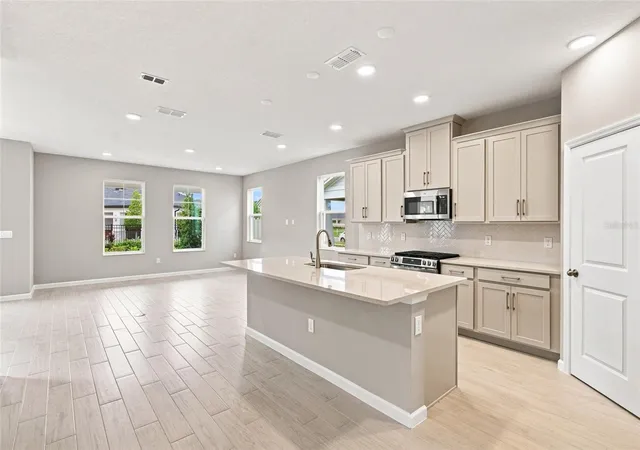 Photo 3 of Single family home for sale at 1347 Lumpini St, Saint Cloud, FL 34771 | MLS# O6394090 | Listing updated on 2026-09-11