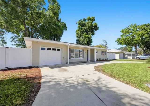 Photo 1 of Single family home for sale at 1817 Hunt Ln, Clearwater, FL 33764 | MLS# TB8491229 | Listing updated on 2026-09-22