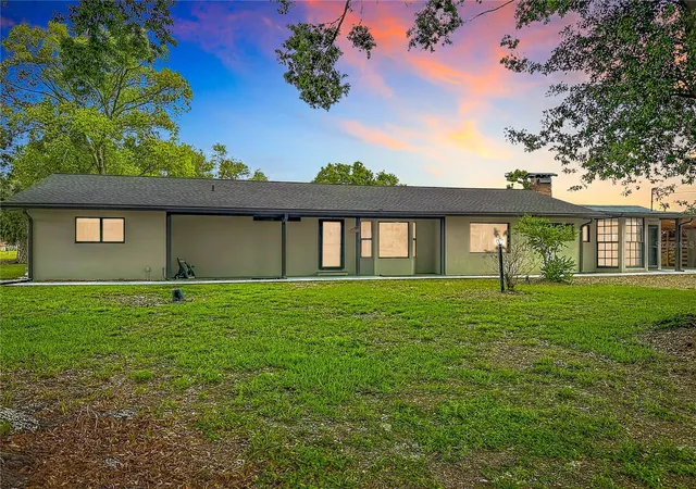 Photo 2 of Single family home for sale at 216 Corbett Rd, Lithia, FL 33547 | MLS# TB8492033 | Listing updated on 2026-10-06