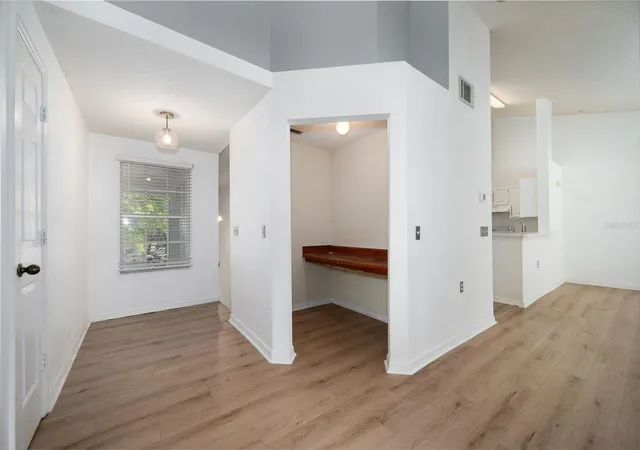 Photo 4 of Townhouse for sale at 10000 SW 52nd Avenue #188, Gainesville, FL 32608 | MLS# GC538996 | Listing updated on 2026-09-15