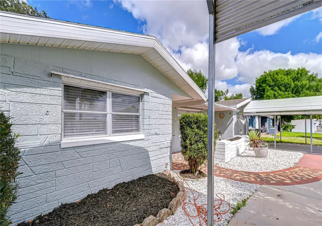 Photo 2 of Single family home for sale at 10901 Oldham Rd, Port Richey, FL 34668 | MLS# W7884405 | Listing updated on 2026-09-25