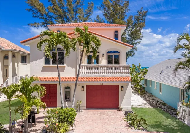 Photo 3 of Single family home for sale at 889 N Shore Dr, Anna Maria, FL 34216 | MLS# A4688600 | Listing updated on 2026-09-11